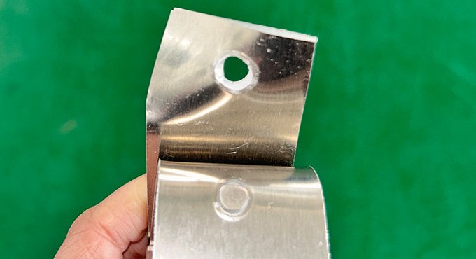 Destructive test of aluminum plate after spot welding