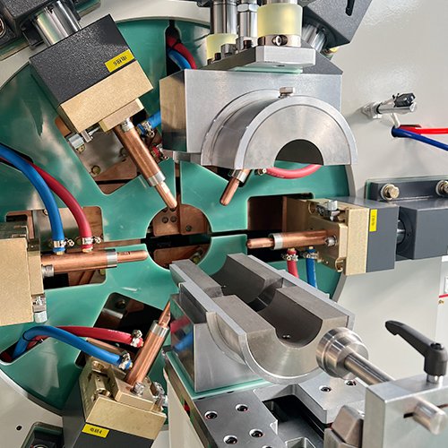 The electrode head of the shock absorber spot welding machine