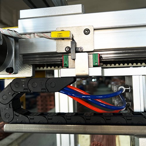 The limiters of the automatic condenser welding machine