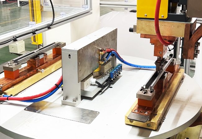 Automotive Seat Slide Tracks Automatic Projection Welding Machine